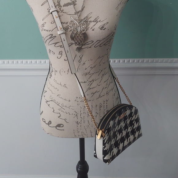 Kate Spade Mogan Painterly Houndstooth Double Zip Dome Crossbody - Picture 3 of 6